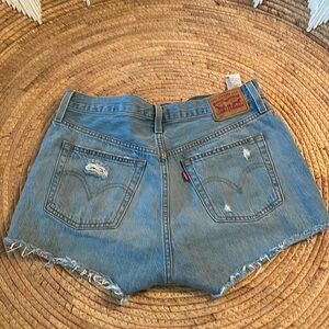 501 Levi shorts!